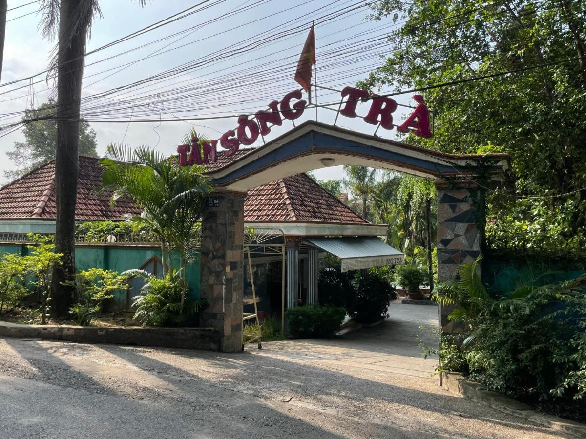 Song Tra Hotel Thu Dau Mot Kültér fotó
